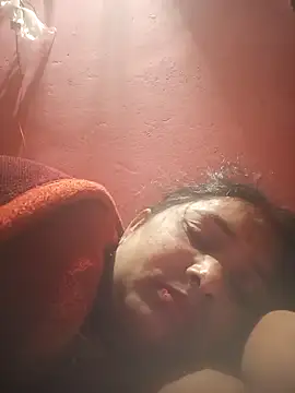 Your-shreya143 online show from 12/22/25, 11:27