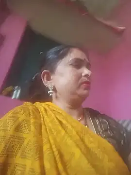 Snapshot of Your-shreya143 chatting on 06/15/26, 11:32 Your-shreya143 online show from 06/15/26, 11:32