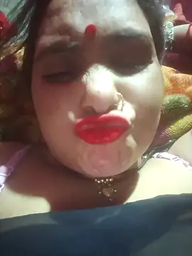 Your-shreya143 online show from 04/22/26, 11:00