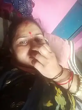 Snapshot of Your-shreya143 chatting on 06/18/26, 11:04 Your-shreya143 online show from 06/18/26, 11:04