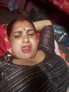 Your-shreya143 online show from 02/25/26, 06:46