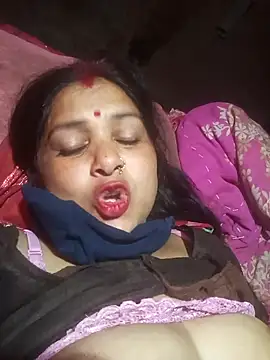 Your-shreya143 online show from 02/23/26, 08:53