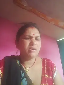 Your-shreya143 online show from 05/28/26, 11:27