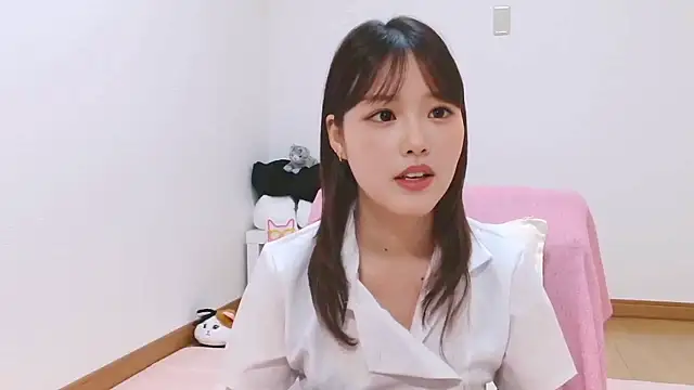 mashiro-desu online show from 12/21/25, 04:36