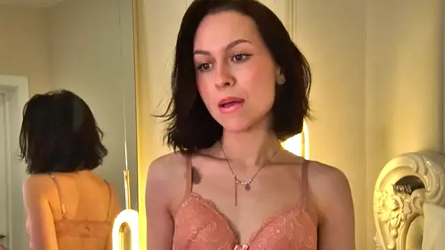 MonicaMercer online show from 02/04/26, 06:52