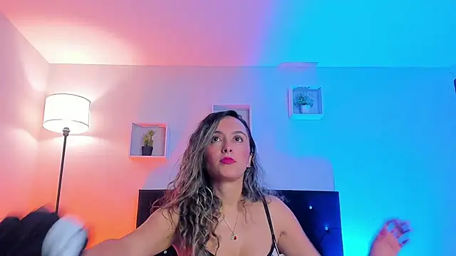 Victoria Rose  online show from 02/09/26, 03:37