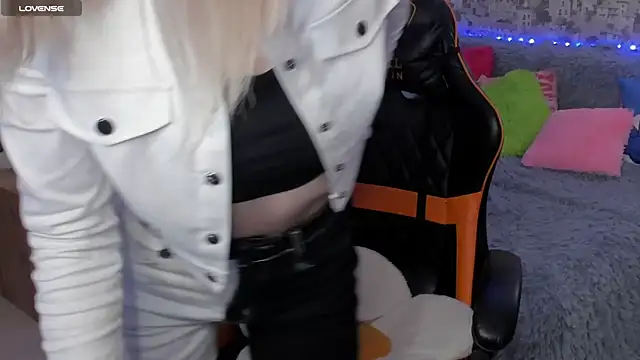 Gina Gina love online show from 05/29/26, 12:49
