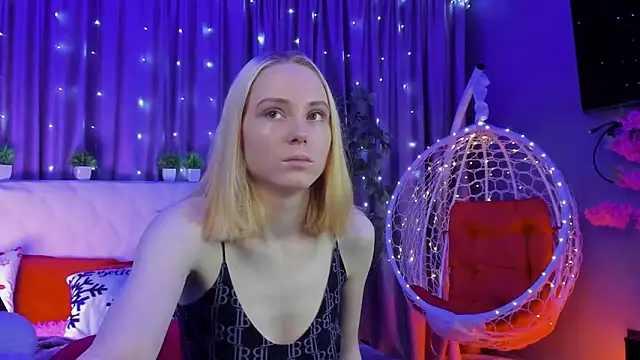 Gina Gina love online show from 02/14/26, 01:06