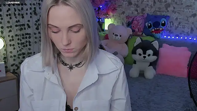 Gina Gina love online show from 06/05/26, 01:10