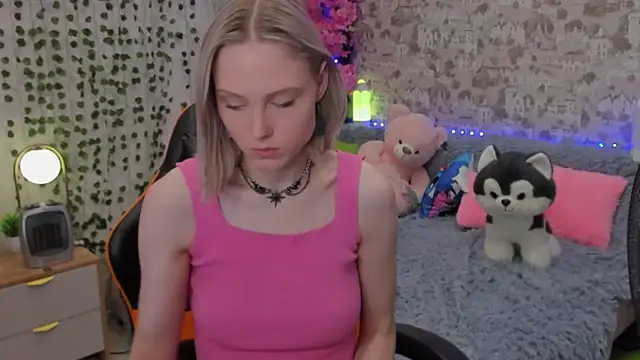 Gina Gina love online show from 06/09/26, 01:06