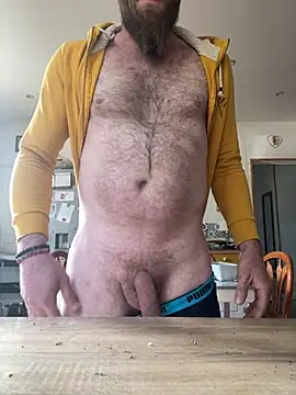 Bigdaad92 online show from 04/15/26, 07:14