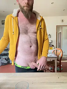 Bigdaad92 online show from 04/13/26, 07:01