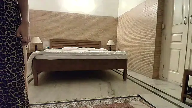 Ida-Rose online show from 02/10/26, 06:56