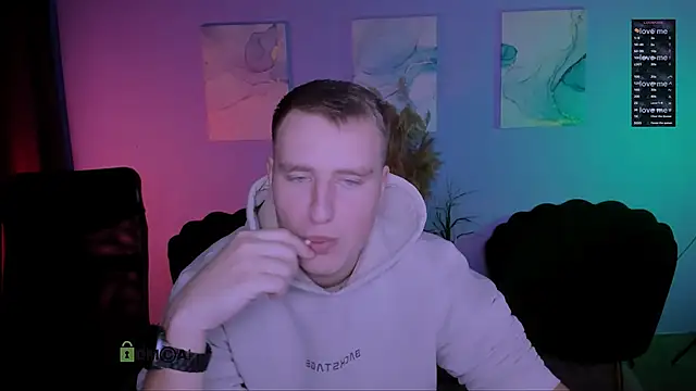 derek hawk  online show from 12/14/25, 12:00