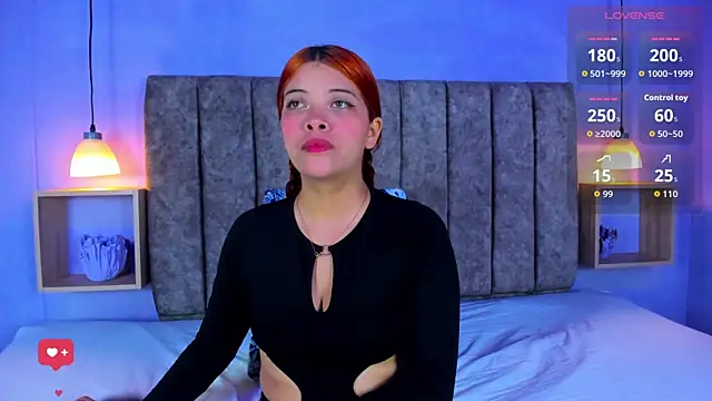 RousseVyxen online show from 01/06/26, 07:18