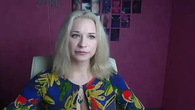 Melodie Aster online show from 04/10/26, 05:25