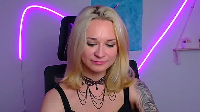 Melodie Aster online show from 05/02/26, 11:37