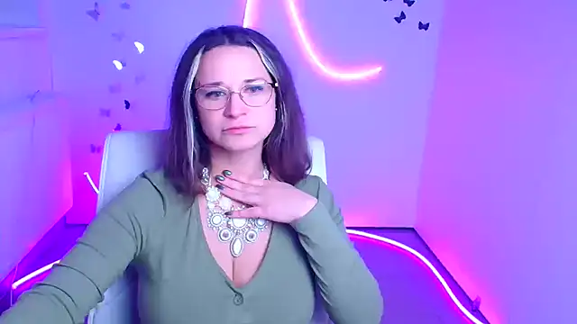 Snapshot of Melodie_Aster chatting on 12/19/25, 09:06 Melodie Aster online show from 12/19/25, 09:06