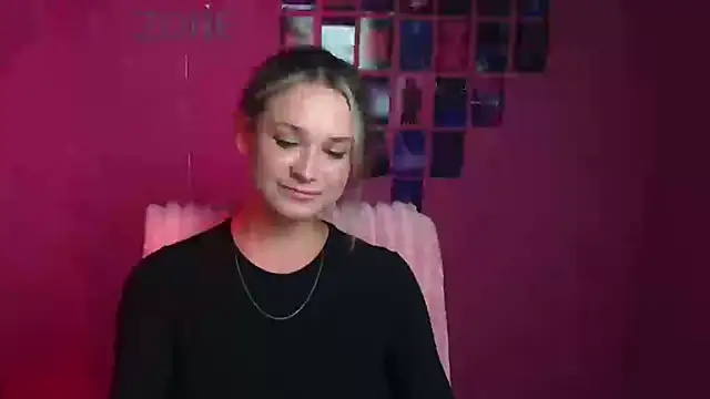 Melodie Aster online show from 02/25/26, 02:06