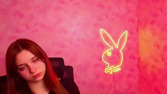 Lilu May online show from 12/16/25, 12:42