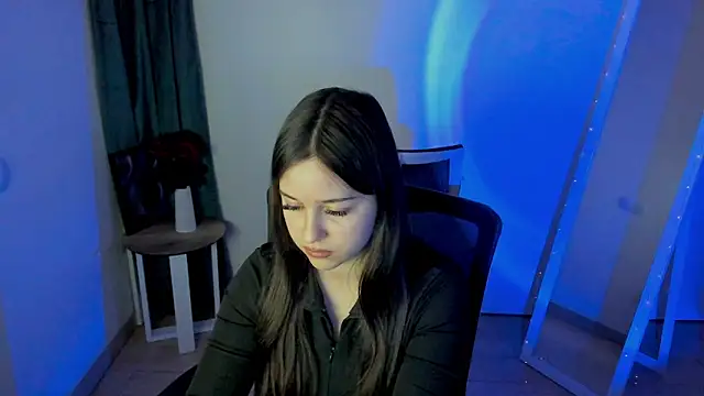 Snapshot of Lilu_May chatting on 05/11/26, 04:04 Lilu May online show from 05/11/26, 04:04