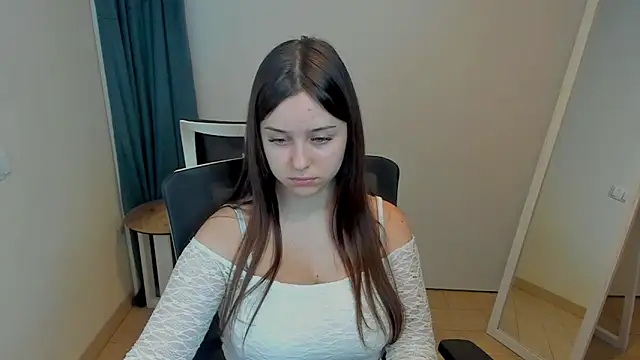 Snapshot of Lilu_May chatting on 06/19/26, 12:33 Lilu May online show from 06/19/26, 12:33