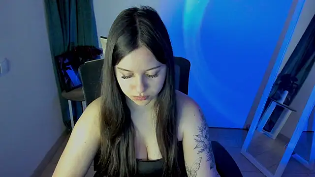 Snapshot of Lilu_May chatting on 05/19/26, 12:56 Lilu May online show from 05/19/26, 12:56