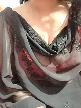 hottyrose69 online show from 02/25/26, 03:45