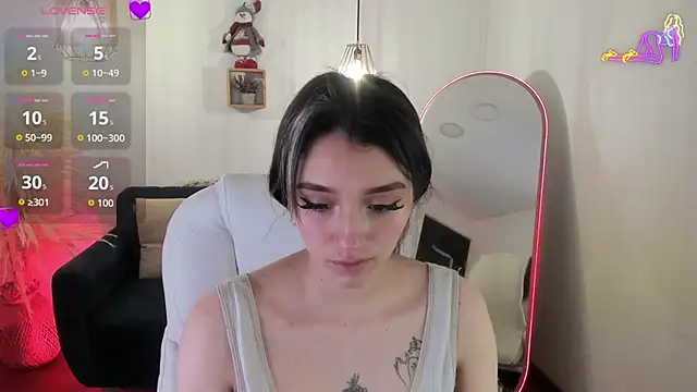 Paola Owens online show from 12/19/25, 11:45