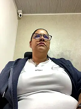 Carameloswing1 online show from 01/15/26, 01:47