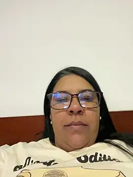 Carameloswing1 online show from 12/21/25, 01:30