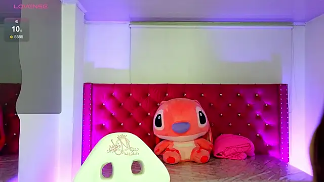 Diamond juliana online show from 07/18/26, 03:15