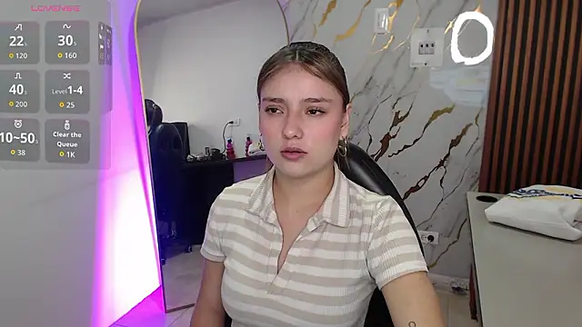 Snapshot of Diamond_juliana chatting on 03/03/26, 03:13 Diamond juliana online show from 03/03/26, 03:13