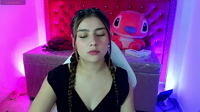 Diamond juliana online show from 05/26/26, 03:15