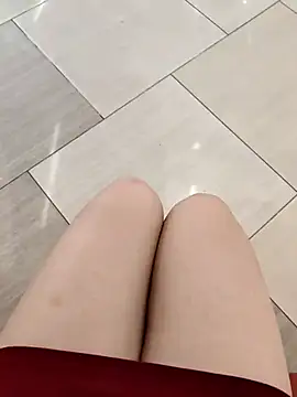 Miky Lyn online show from 02/10/26, 04:33