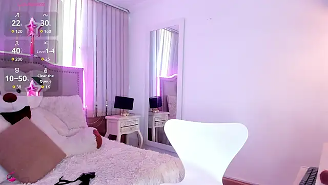 Snapshot of lya__brown chatting on 12/02/25, 04:30 lya brown online show from 12/02/25, 04:30