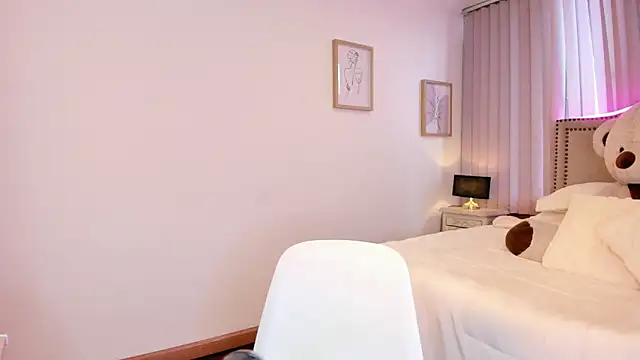 lya  brown online show from 02/20/26, 11:45