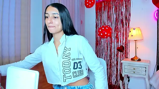 lya  brown online show from 02/16/26, 12:15