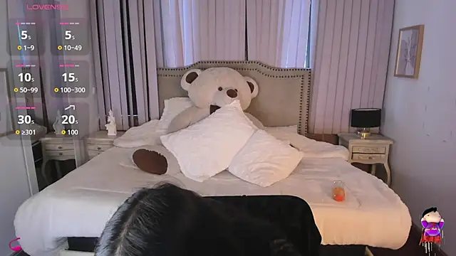 lya  brown online show from 03/12/26, 11:25