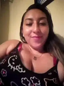 Valeria montana  online show from 04/11/26, 12:18