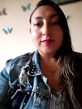 Valeria montana  online show from 03/05/26, 10:48