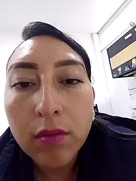 Valeria montana  online show from 02/13/26, 11:54