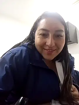 Valeria montana  online show from 03/12/26, 12:20