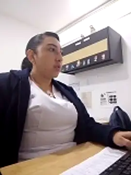 Valeria montana  online show from 02/10/26, 12:04