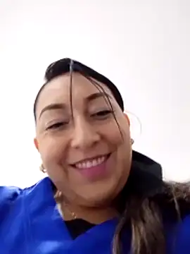 Valeria montana  online show from 02/17/26, 12:13