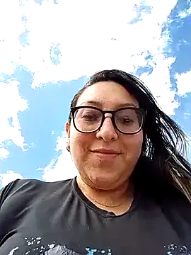 Valeria montana  online show from 01/17/26, 02:42