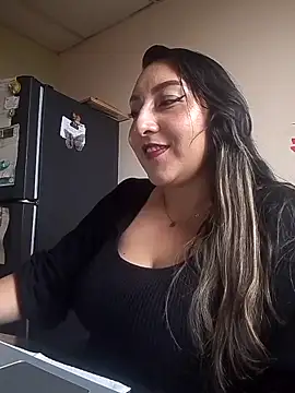 Valeria montana  online show from 03/07/26, 10:04