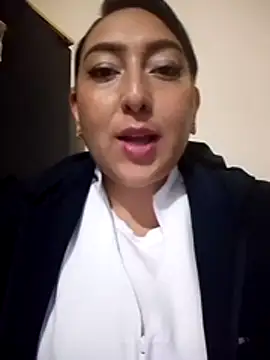 Valeria montana  online show from 01/08/26, 10:54