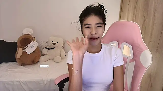 phia carter online show from 04/01/26, 01:08