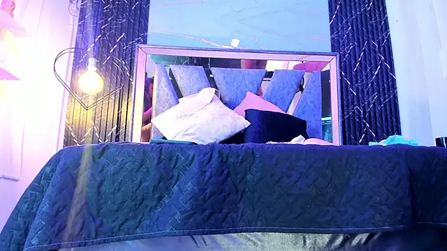 Snapshot of Hotty_redd chatting on 12/04/25, 07:35 Hotty redd online show from 12/04/25, 07:35